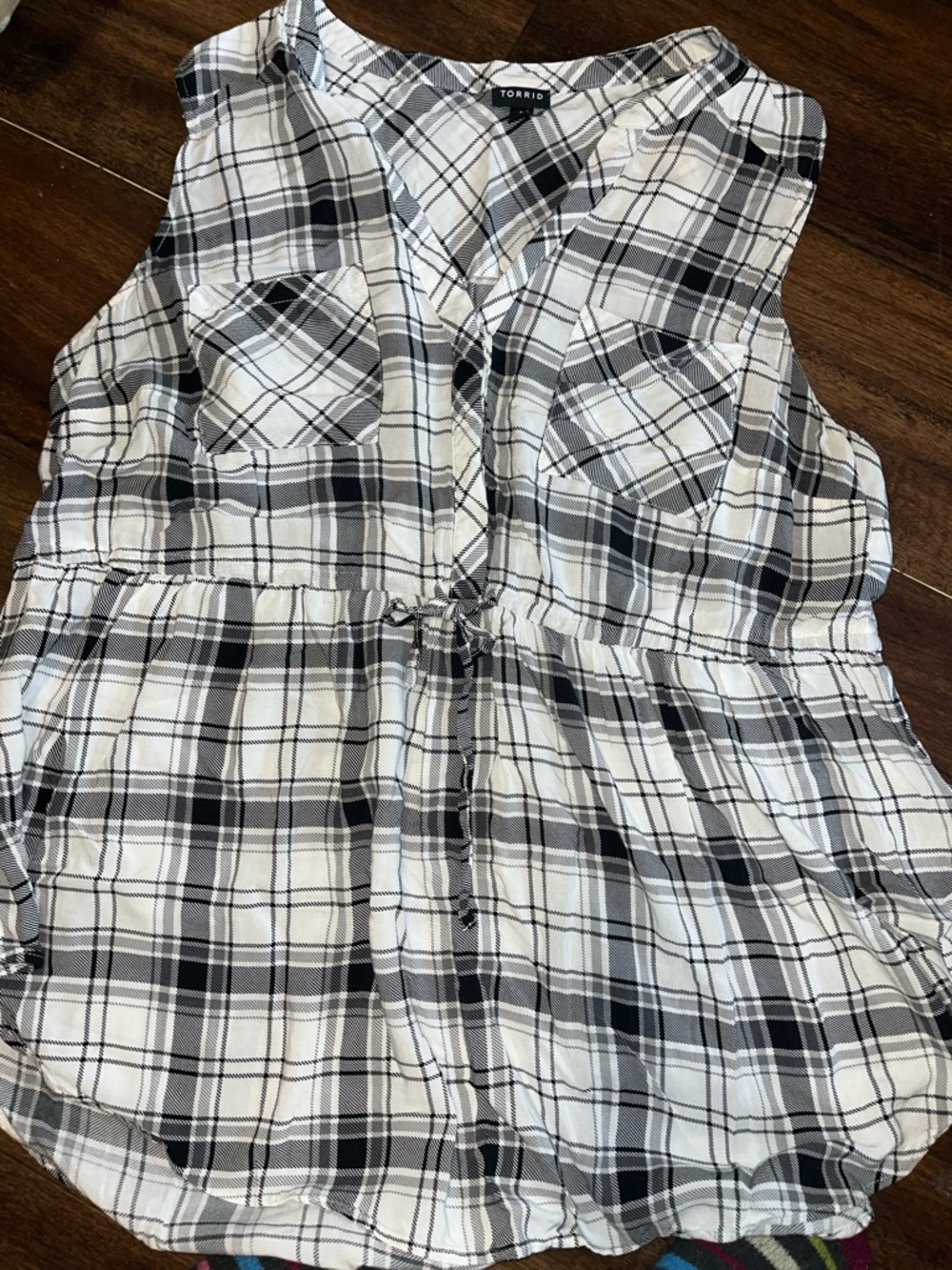 torrid Black & White Sleeveless Plaid Button-Front Peplum Top